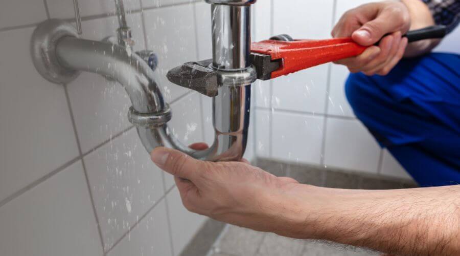 Expert burst pipe repair services in Medina, TN